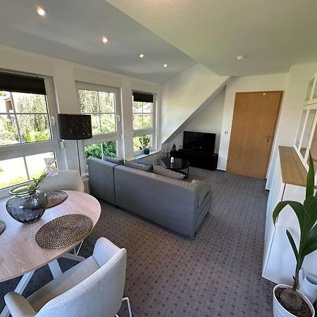Ruhige, Kleine Ferienwohnung Schortens Bagian luar foto