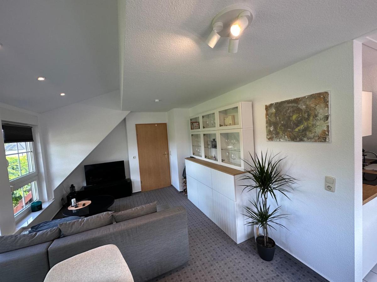 Ruhige, Kleine Ferienwohnung Schortens Bagian luar foto