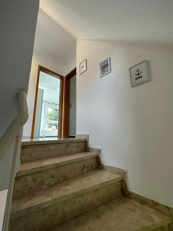 Ruhige, Kleine Ferienwohnung Schortens Bagian luar foto